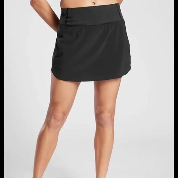 ATHLETA RUN WITH IT 14" SKORT, SIZE XS, BLACK - Picture 1 of 5